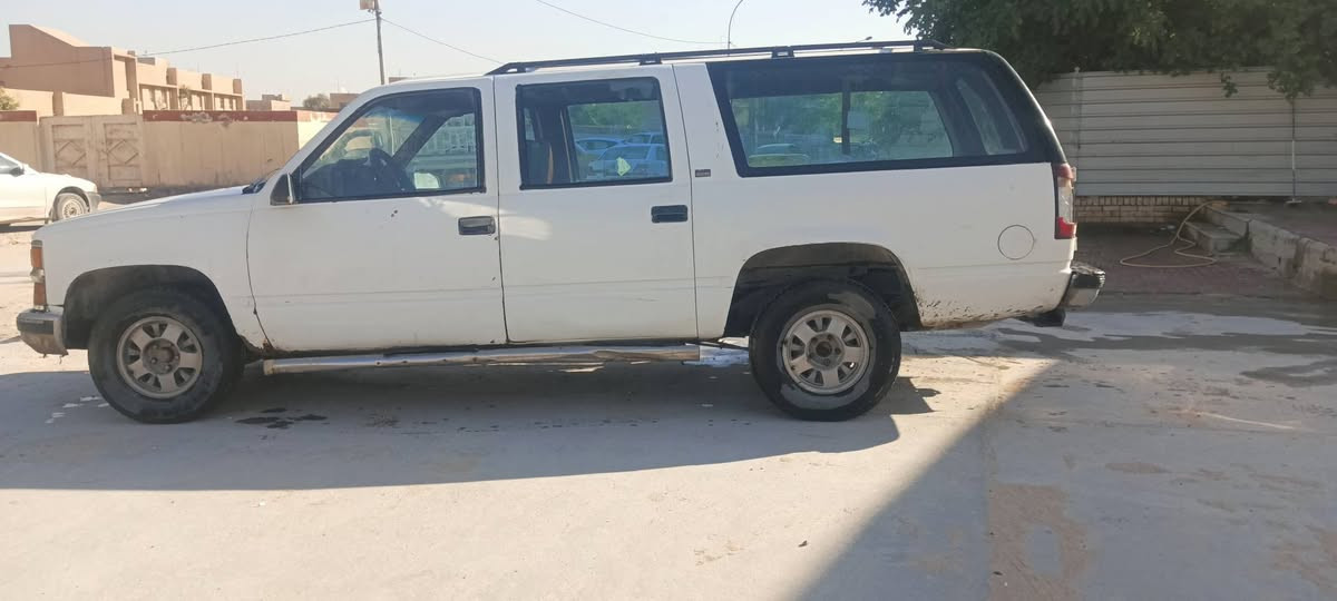 بهبهان موديل 1994 للبيع ب 30 وبيه مجال السيارة جاهزة مكينة وكير وكهربائيات تفحص وتقتنع السيارة بسمي رقم خصوصي نجف للستفسار *********** السنوية بسمي لغاية 2027 السيارة بالنجف
