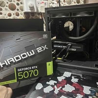 RTX 5070 msi 2x oc كرت شاشة استعمال قليل بعده نضيف و با الضمان وياه وص...
