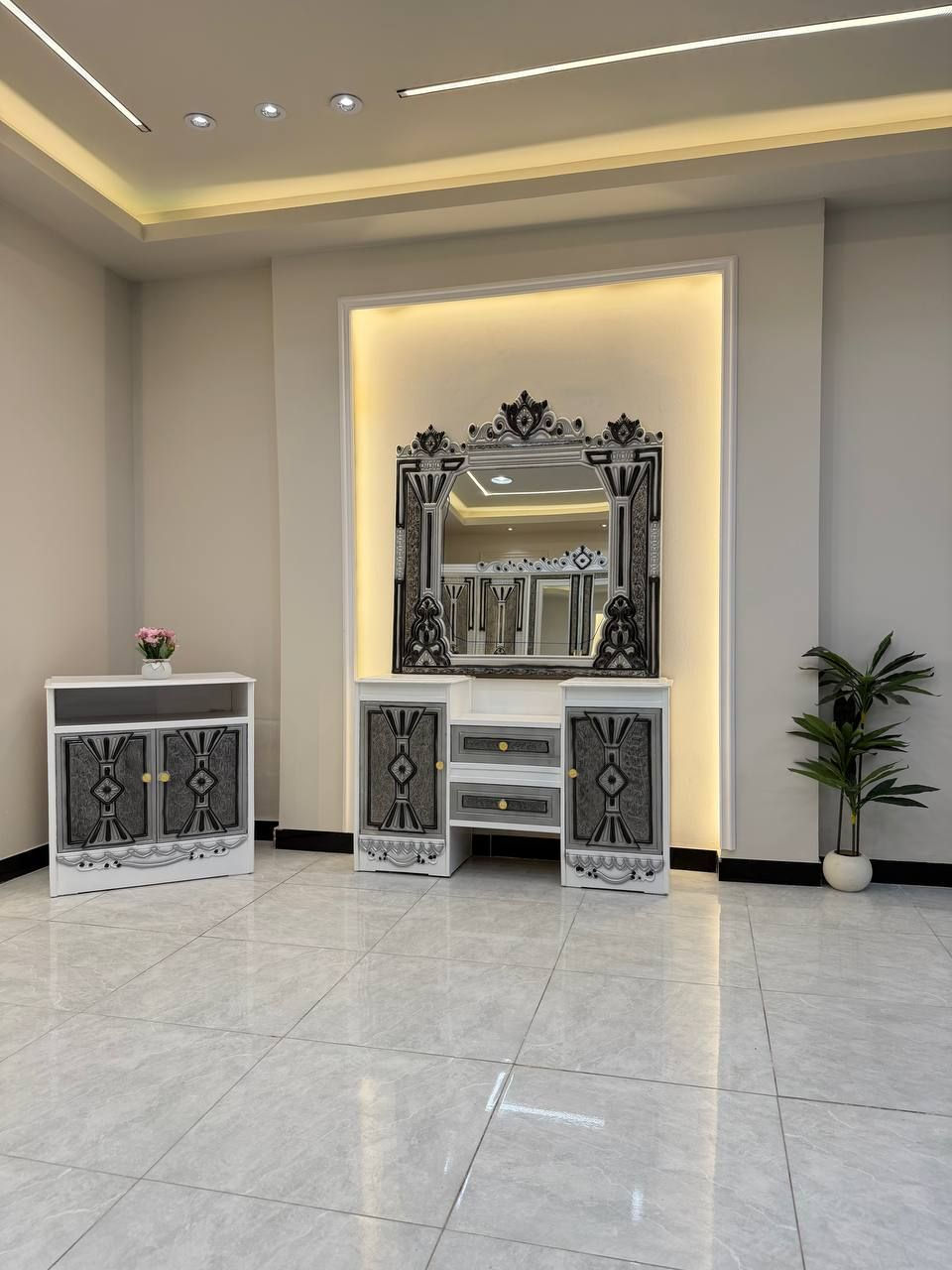 عرسانا 😍 عرض العيد ويانا  فقط 😍😍😍😍
ماكو هيج اسعار😍😍😍
925😍😍😍
شد وتوصيل متوفر لجميع محافظات العراق 
للحجز والاستفسار مراسله الصفحه الرئيسيه


**إذا كنت صاحب هذا الإعلان وتريد حذفه لأي سبب، رجاءا أرسل رسالة إلى الدعم الفني**