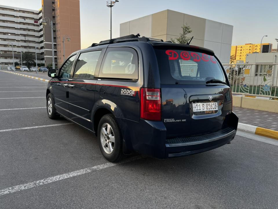 السلام عليكم دوج كرفان موديل 2008 مصبوغه حزام اثر جَراد 6 جام كهربائي تبريد 3قطع شاشه وكامره كير ومكينه كفاله كشنات بلع لايتات زنون شمسي السعر 95 مكاني بغداد الاستفسار ***********
