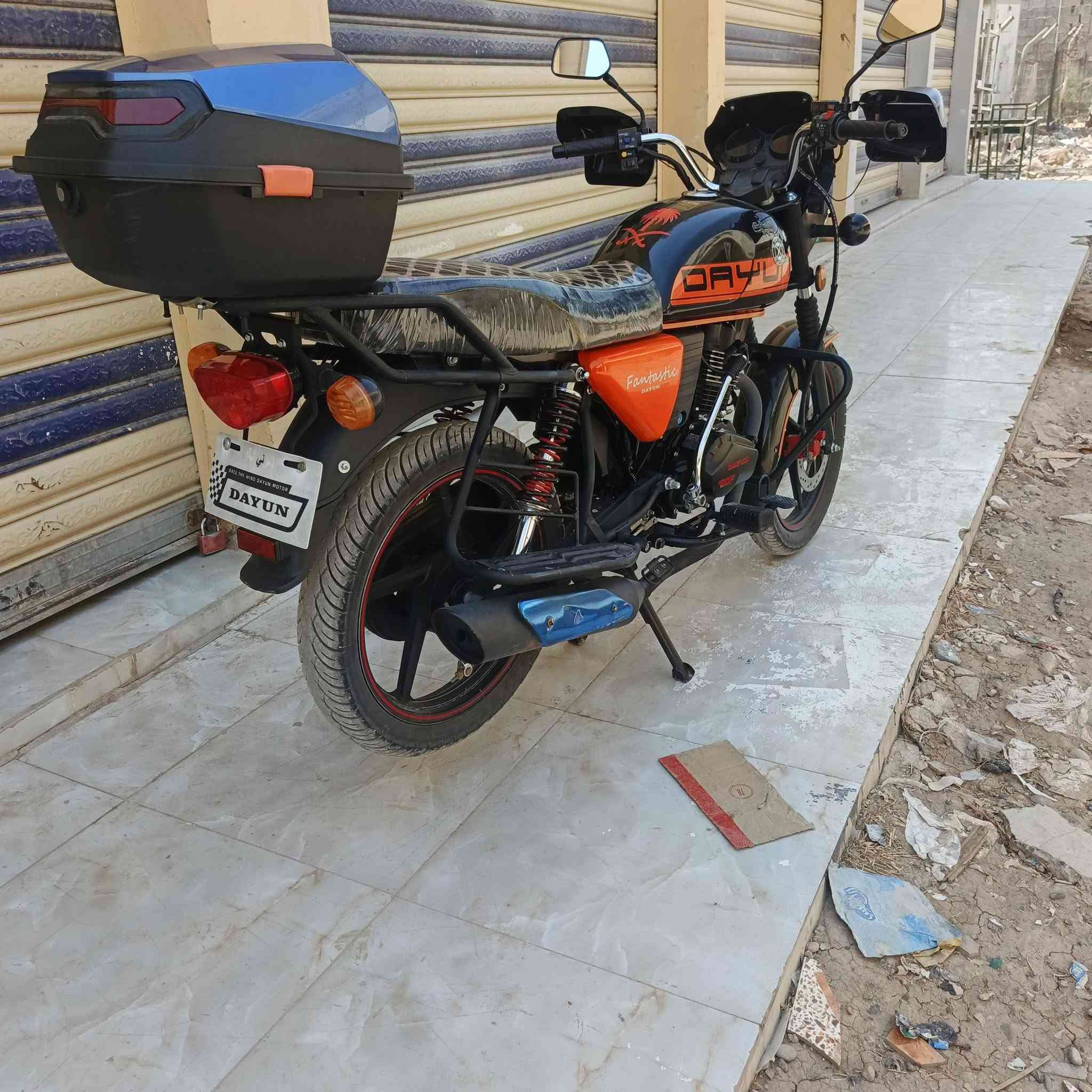 السلام عليكم دايوان للبيع المكان ديالى ناحيه كنعان الموديل 25 26   ***********

