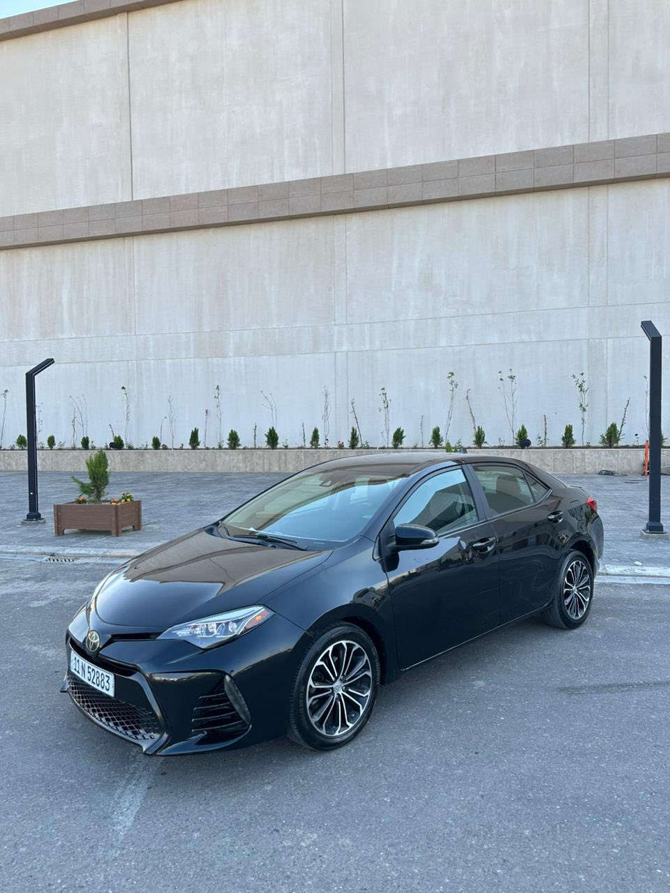 السلام عليكم
كورلا 2018   Se
لون اسود ملكي 
لاست عدسات زنون 
رادار 
تحكم ستيرن 
كروز سرعه 
مانع نزلاق 
اشاره بلمرايه 
مرايه هيتر 
ويل كروم 17 
شاشه كبيره 
كامره دوار 
السياره جديده لوك 
ضررها جاملغ وبنيد شرط بدون دواخل 
رقم بغداد بأسمي انكليزي 
بسعر مناسب جدآ 131$ فقط 
اعتذز عن المراوس والدين 
للاتصال ***********
مكاني تكريت القادسيه
