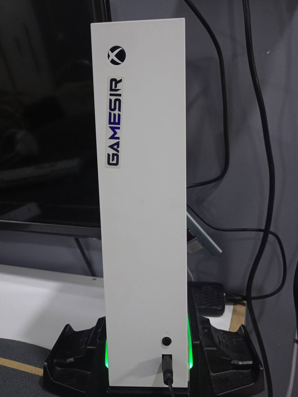 سلام عليكم Xbox series s لبيع جهاز كلش نضيف
مواصفات 
مساحة تخزين 512G

مع هارد خارجي مساحة 500G

جهاز يشغل 120فريم 

ملحقات الجهاز 
1-واير كهرباء 
2-جوستك أصلي ملاحظة(بيه درفت بل كير بس تكدر تصلحة)
3-واير HD
4-مبرد هوائي 
--------------------------------------------------------------------------------------------
ملاحظة عندي جوستك كيم سير إحترافية بيه اضواء RGP اذا تريده راح أحمل على سعر جهاز 
قيم جهاز وحط سعرك بل تعليقات مع أو بدون جوستك كيم سير واني أقيم سعرك وأراسلك


**إذا كنت صاحب هذا الإعلان وتريد حذفه لأي سبب، رجاءا أرسل رسالة إلى الدعم الفني**