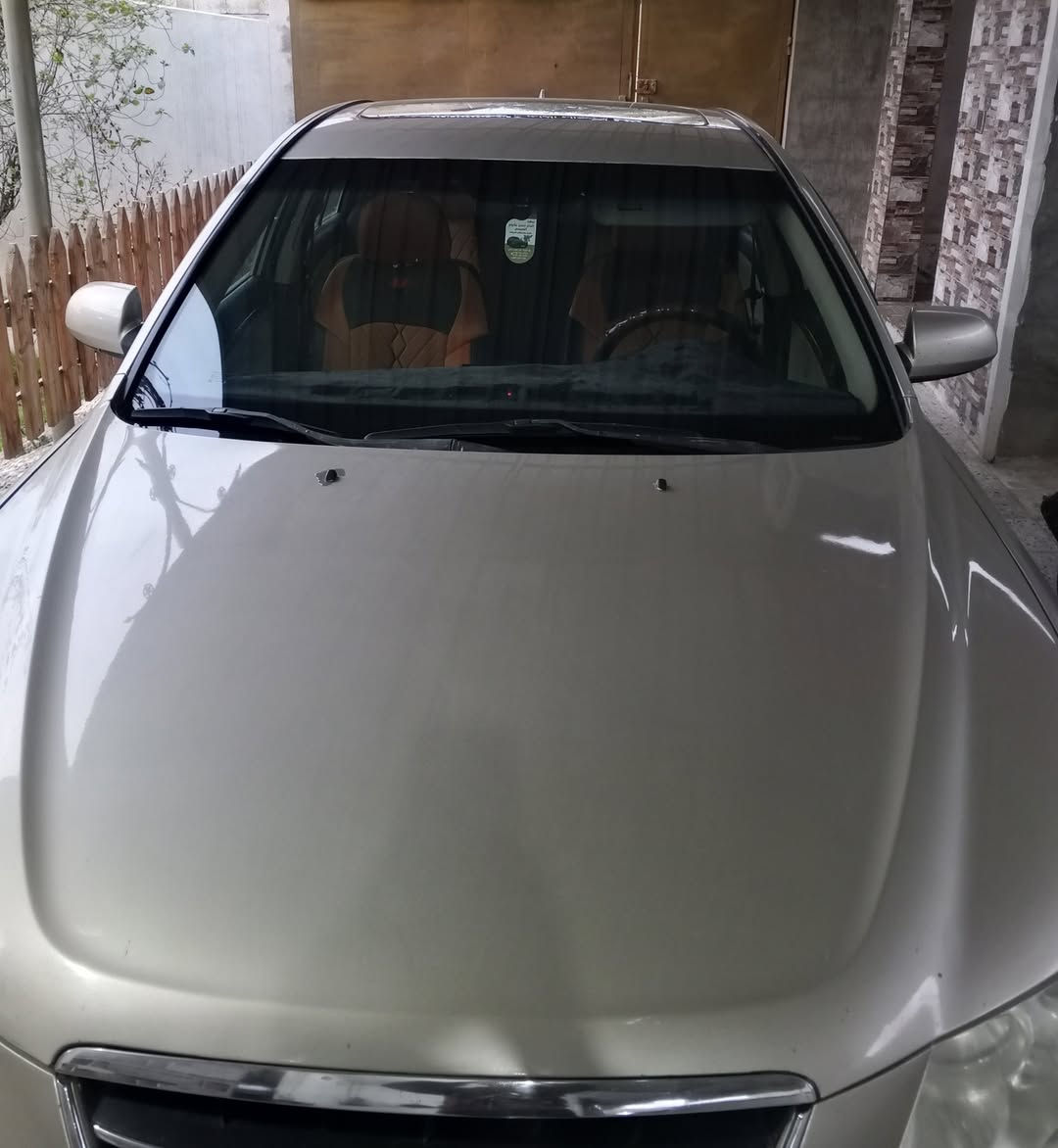 سلام عليكم للبيع سوناتا موديل 2009 امريكي بصمه ابواب فتحه سقف محرك 2400 كير جيد بيه تبديل بنيد وجاملغ الايسر وصبغ احزام للجماليه السعر 100$ وبيه مجال موبايل 
***********
