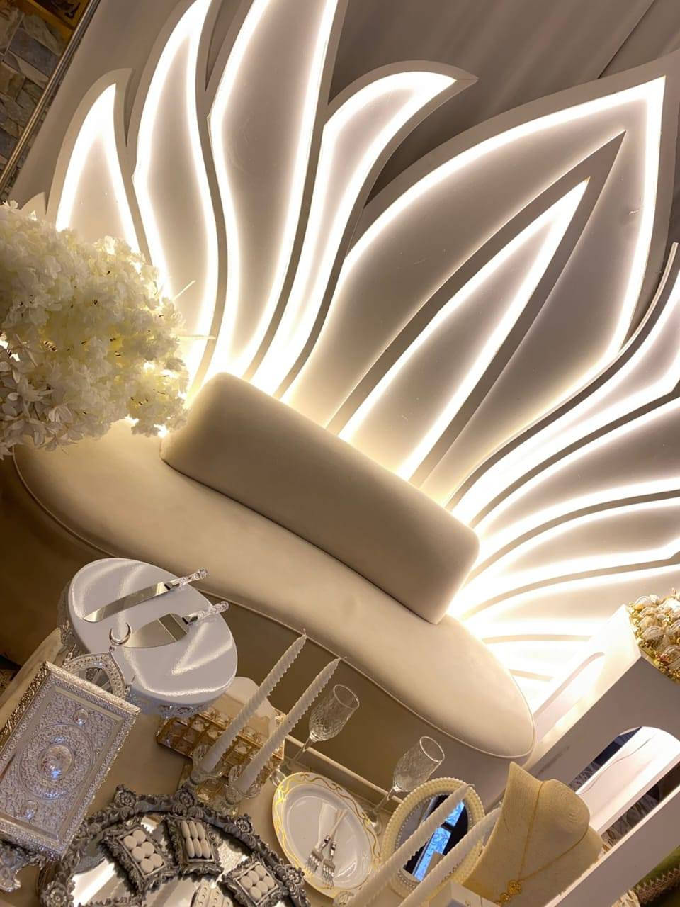 كوشات البيع كاملات من كلشي الستفسار *********** تفاصيل صور موجوده
