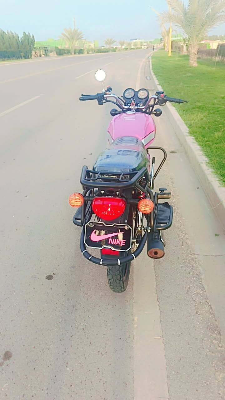 السلام عليكم دايون البيع موديل 23 اوراق اصولي مكفوله كفاله عامه من كلشي ماكاني الحمزه الغربي يم معمل السكر *********** السعر 1900
