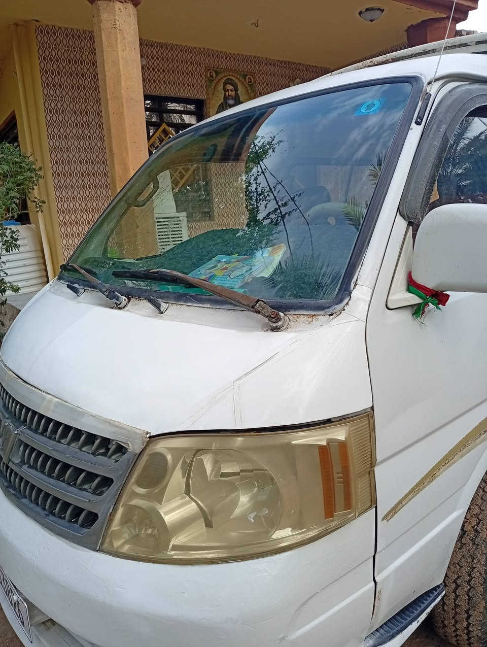 سلام عليكم سياره للبيع فوتون موديل 2008سياره جاهزه مكينه وكير سياره بلاديه رقم نكليزي بسمي تحويل ثاني يوم السعر 57ابيها مجال الرقم ***********
