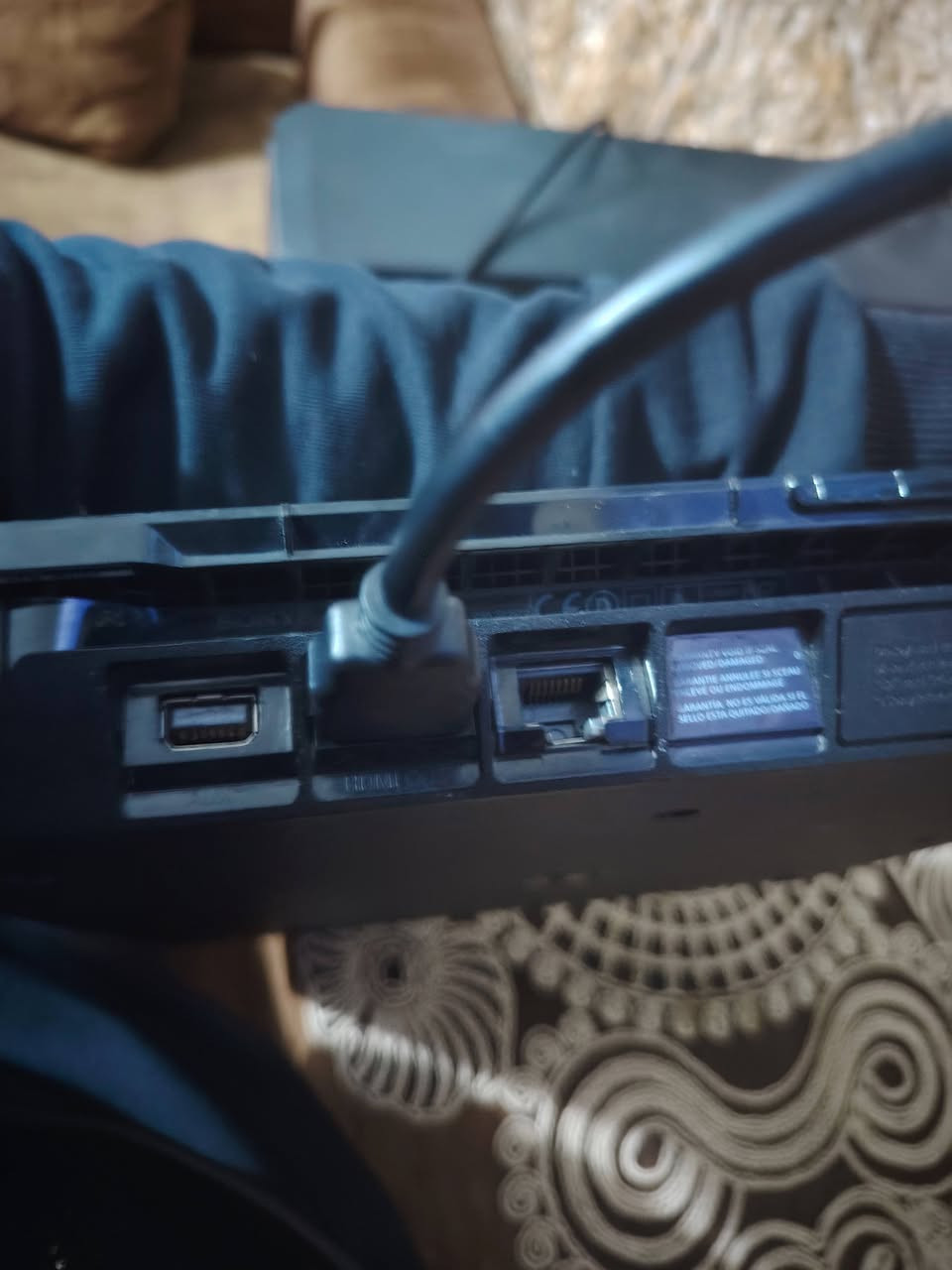 بلاي 4 مهكر نظام 12 للبيع مكان بغداد الدوره السعر 240 بس***********
