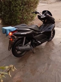 ألسلام عليكم شباب بي سي أكس للبيع جيل أول ياباني شرط ألفحص ألسعر ١٥ $و...