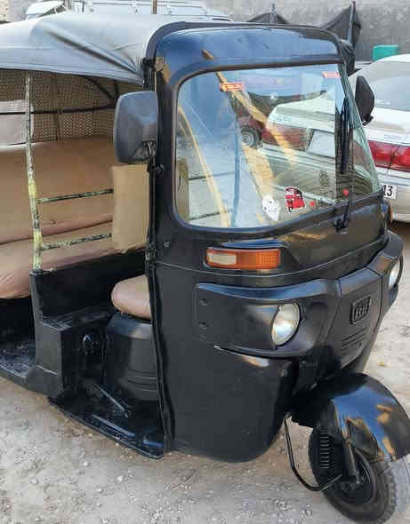 سلام عليكم تكتك ٢٠١٥ شهر التاسع مكينه عشرين اكسن جديد ظفيره جديده دوشمه صبغ جماليه تايرات باتري كل نقص مابيهه 2800 بيهه مجال حك الجيه  ***********
