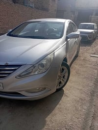 سوناتا • ٢٠١١ • مكينه بلد