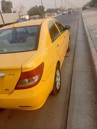 F3 2011 سيارة مصبوغه  عام  بدون ضربة  كير ومكينه متسيوبيشي لانسر كهربا...