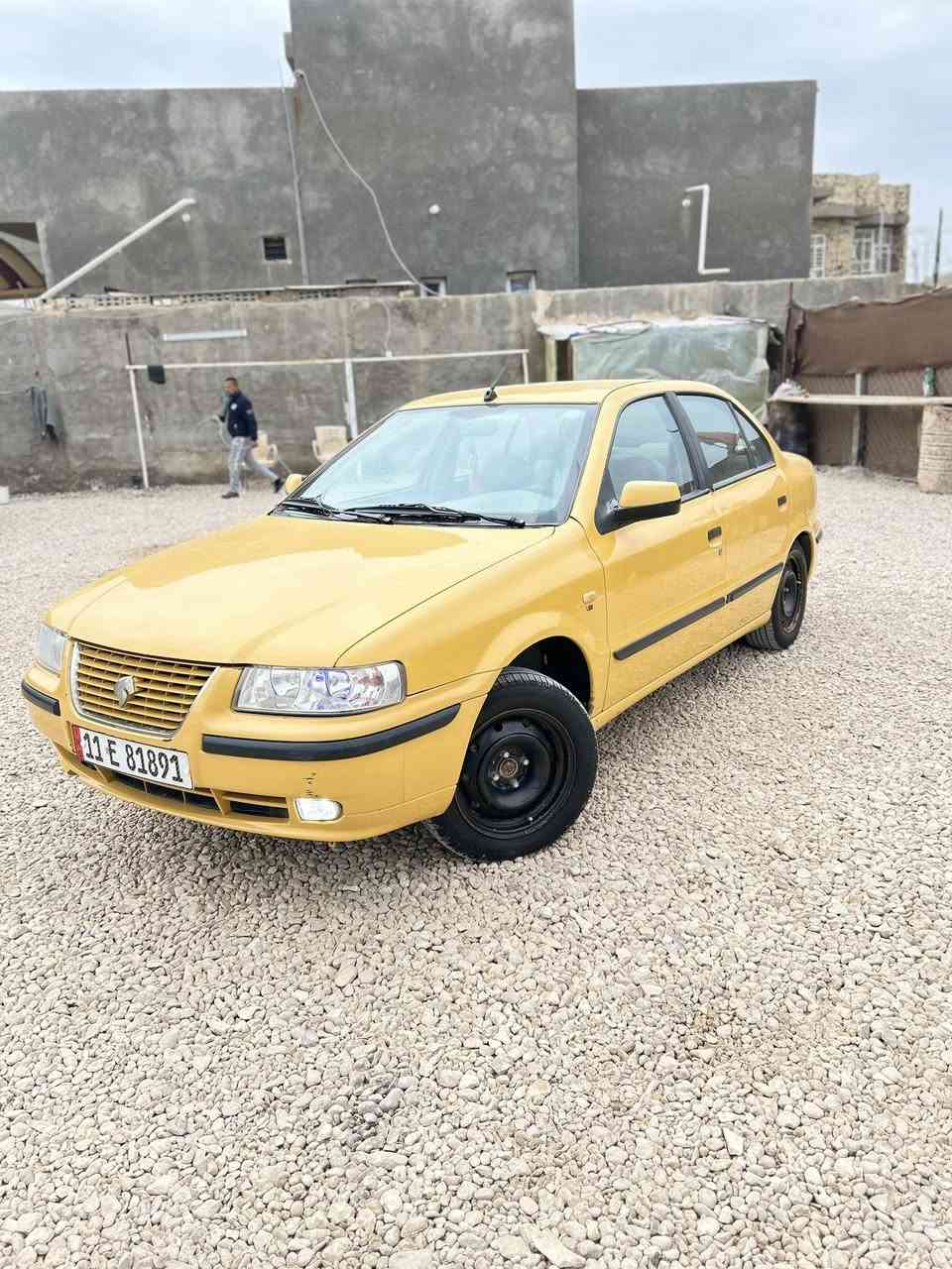 السلام عليكم سمند موديل 2012 كفالة عامة من كلشي حتى دواير مامعمرة  رقم بغداد  تحويل مباشر السيارة ع وضع الشركة 
… تخم تاير 
حدادية نضيفة 
داخلها نضيف 
باتري جديد 
مدوشمة ارضية جلد
السعر 43 وبيها مجال بسيط 
مكان السيارة بابل مركز المدينة 
للاستفسار ***********
