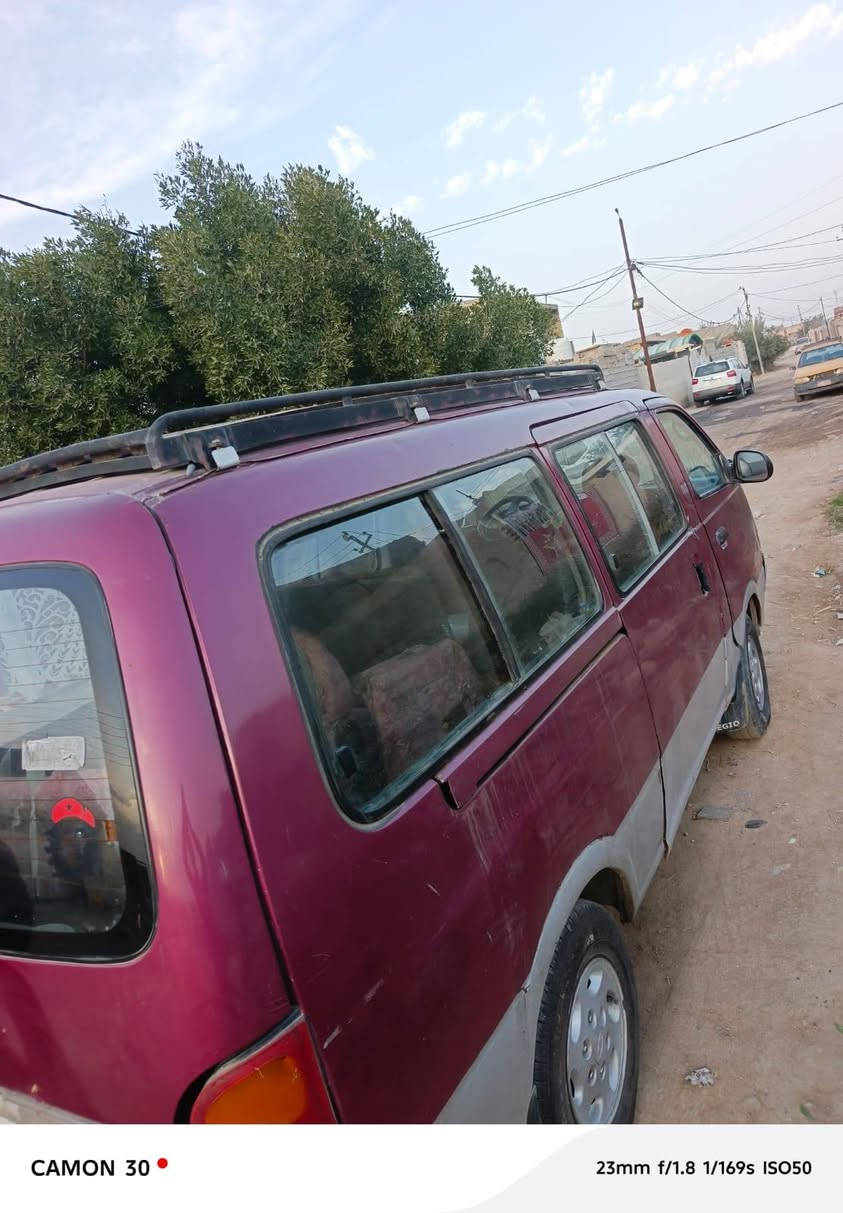 سلام عليكم كيه بريجو للبيع موديل 97 سياره مكفوله كير محرك اكسل شواصي بلاديات كهربائيات كله شغاله تخم تاير رقم واسط انكليزي سنويه 2030 باسمي تحويل ثاني يوم مكانه واسط متواجد ع فيس وهذا رقمي ***********
