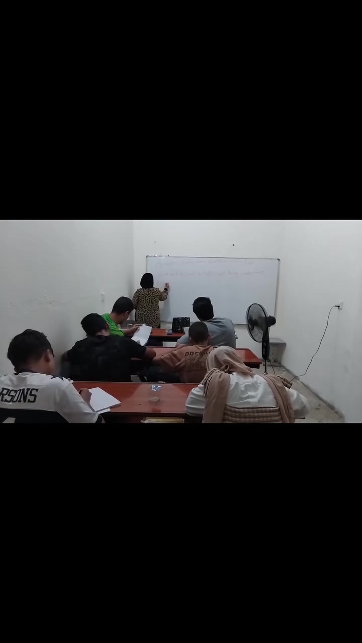 جانت من محاضرات معهد للطلاب الدور الثاني
بوب الشام مدخل ٢

مجاور ابوةعلاء ابو تلفزيونات 

***********
