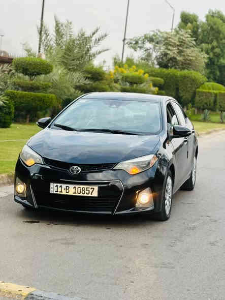 كورله 2014 وراد أمريكي 
بيها ٥قطع صبغ 

كير محرك مكفولات 

تخم تاير 

رقم هزه سنويه جديده 

السعر 98

مكان السياره بغداد حي الجامعه 

***********
