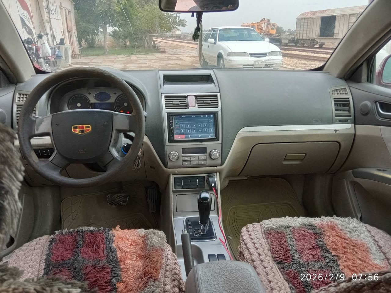 ام كراند مديل 13
C7
محرك  1800
السياره باسم رقمها نجف مشروع وطني
سنويه لغايت 2027
مواصفاتها معروفه كامره بصمه شاشه كامره خلفيه 
السعر 45 وبيها مجال 
مكاني بابل المدحتيه 
***********
