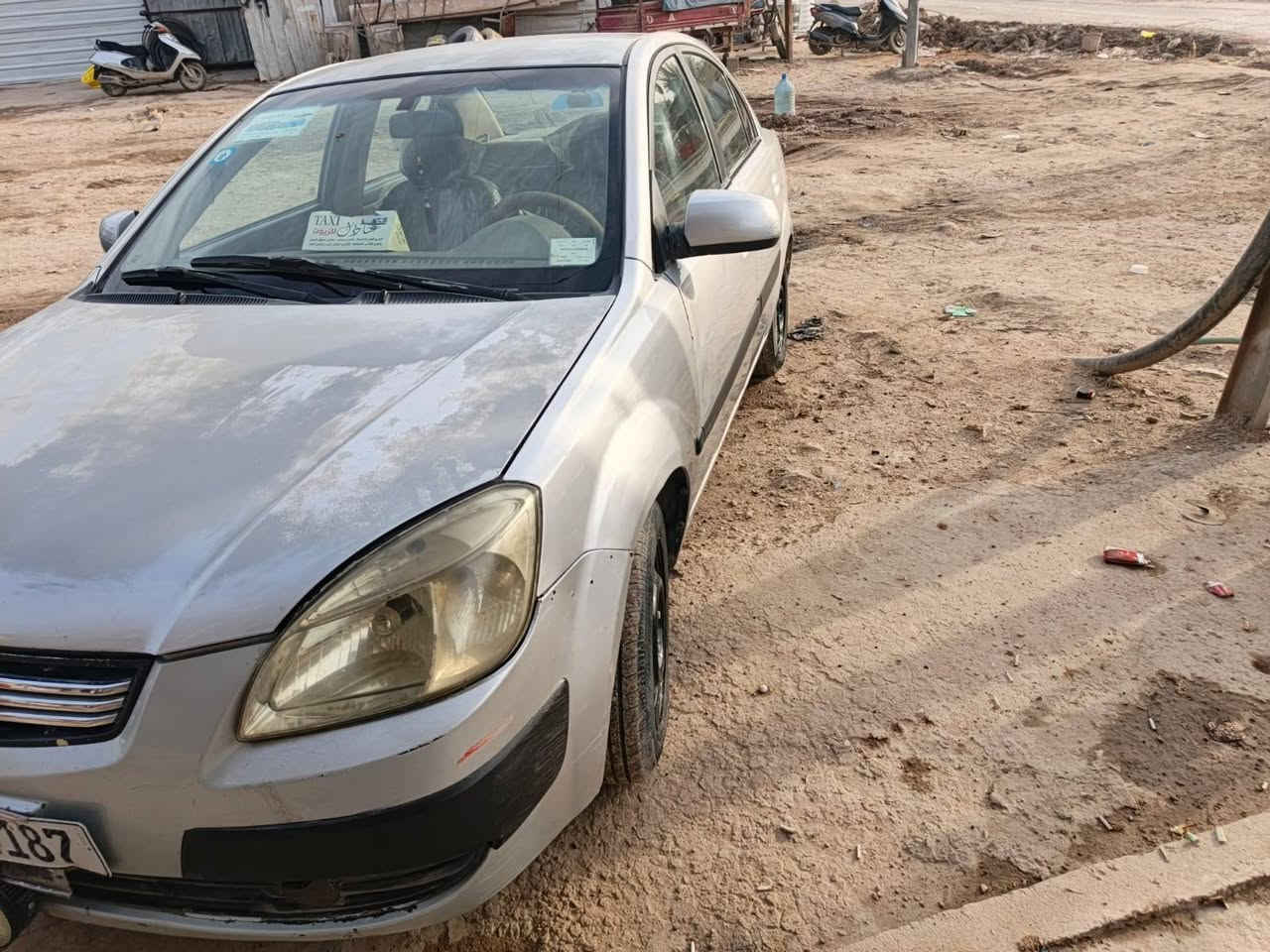 سلام عليكم كيا ريو مديل 2007 خليجي 1600 تبريد ثلج كير مكينا خير من الله سياره ما بيه ضربه شخوط ومصبوغه حزام بيه جراد بل بنيد وال قماره شويه هيا بيه جراد سياره خير من الله كهربايات شغاله كله بسمي رقم نكليزي  سعر 75 وبيه مجال رقم ***********
