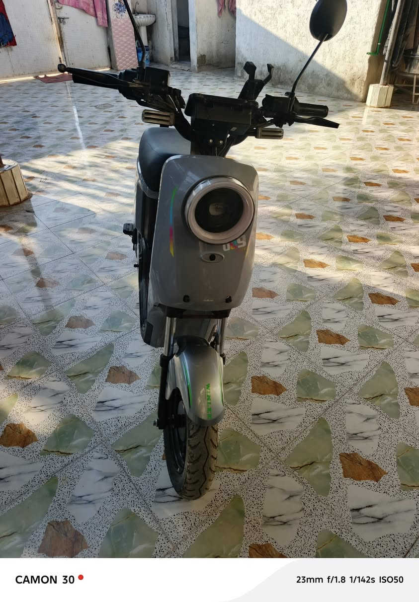 بايسكل شحن لبيع دراجة جديدة مكاني ديالئ خان بني سعد اذا اكو مراوس موطور ايراني هم يرهم بطاىياتة جدد تصال ***********
