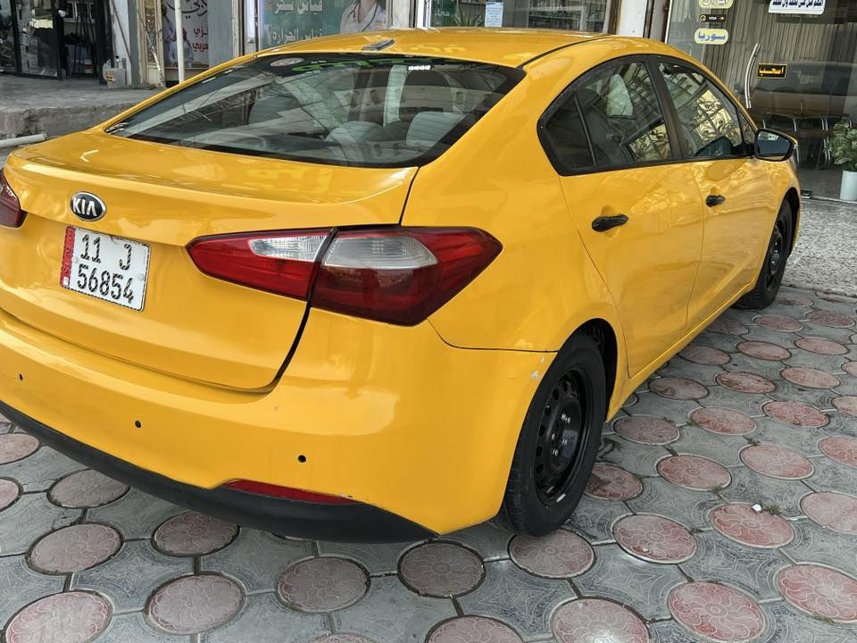 سلام عليكم فورتي 2015محرك 1800دوش  رقم نكليزي جديد ماشية 188 الهيئة مصفرة سنوية 2033 تخم تاير شاشة سيارة صبغة جديدة بل عافية عل ياخذه فقط بيها ضرر جاملغ الخلفي صور حادث مجودة في النشر وين مايعجبك فحص 

عارضة 108 
*********** مكاني بغداد
