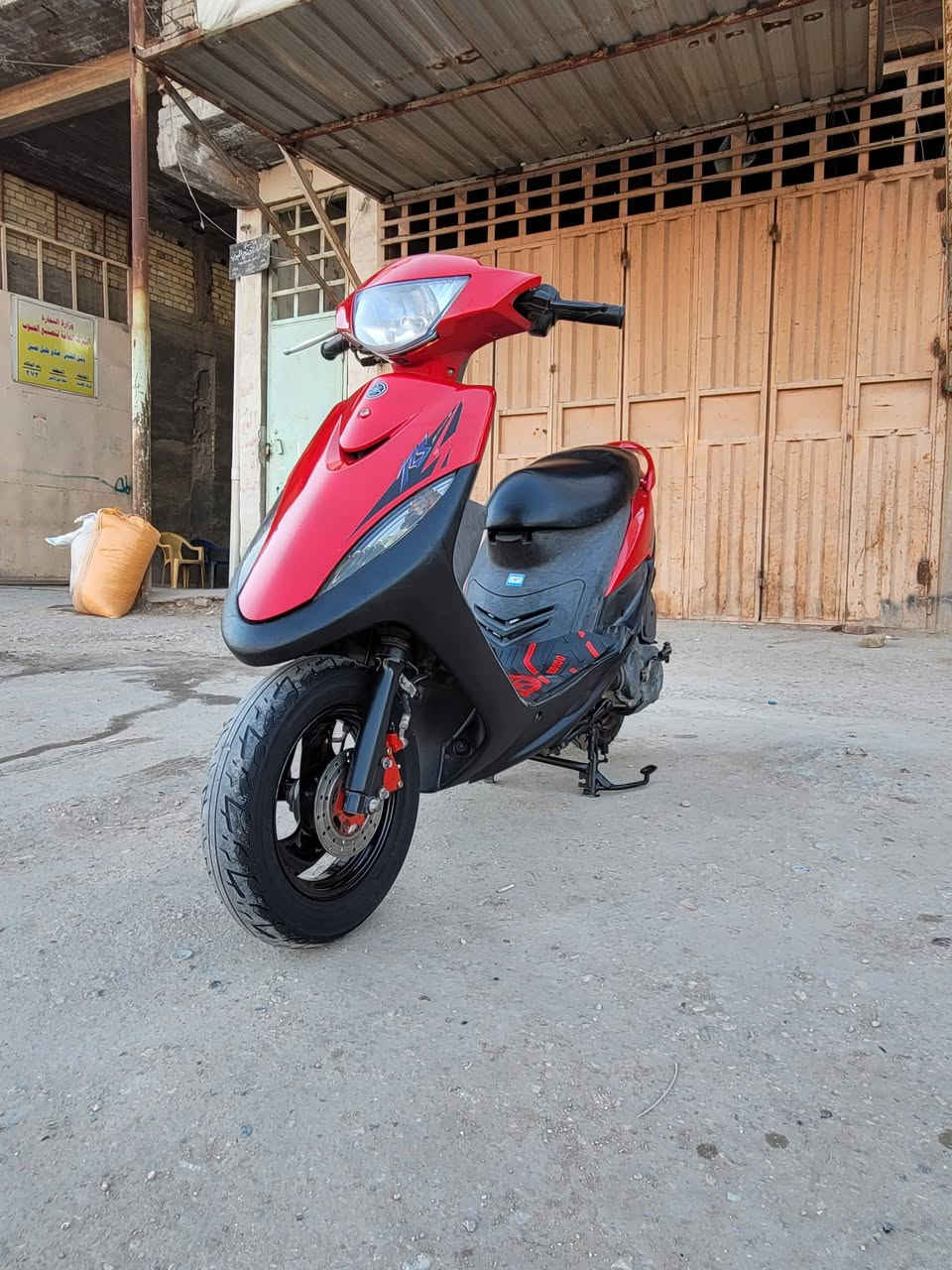 سلام عليكم
دراجة ماكس عدلة موديل 2006 دراجة طك كارتون كلش جديدة صارلها 4 اشهر من طالعة من الرمبه ختم واحد وية المكينة ومكفولة كفالة عامة من كلشي شلعة ومعدل ونعومة فوول شرط خرسة ونص نكرة سلف دراجة مال جناي للبيع سعرها 750 وبيها مجال مكاني كربلاء /طويريج الشراي يتصل ***********
