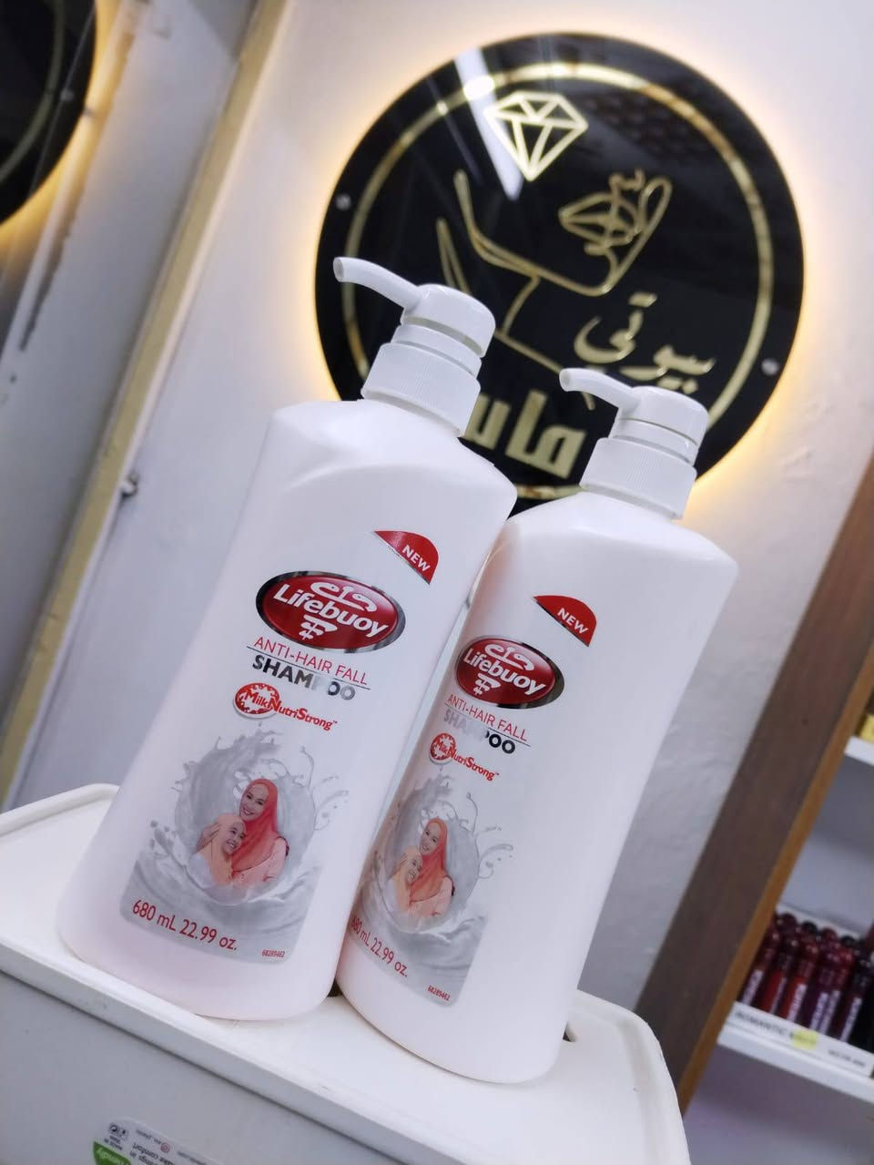 شامبو شعر ومكيف لجميع انواع الشعر ✨ 
(كوزمال شامبو ومكيف، لايف بوي ، فازلين ).
سعر القطعة (3000)فقط.
للحجز واتس اب 0786 487 9168
