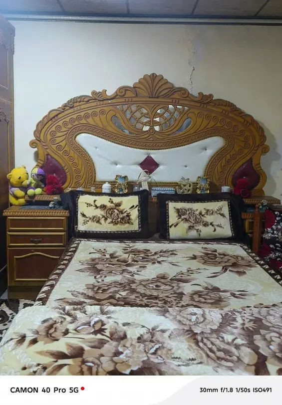 #للبيـــــــــــــــع
غرفه نوم  صاج السعر
750
العنوان مقابل كراج الگوير


**إذا كنت صاحب هذا الإعلان وتريد حذفه لأي سبب، رجاءا أرسل رسالة إلى الدعم الفني**