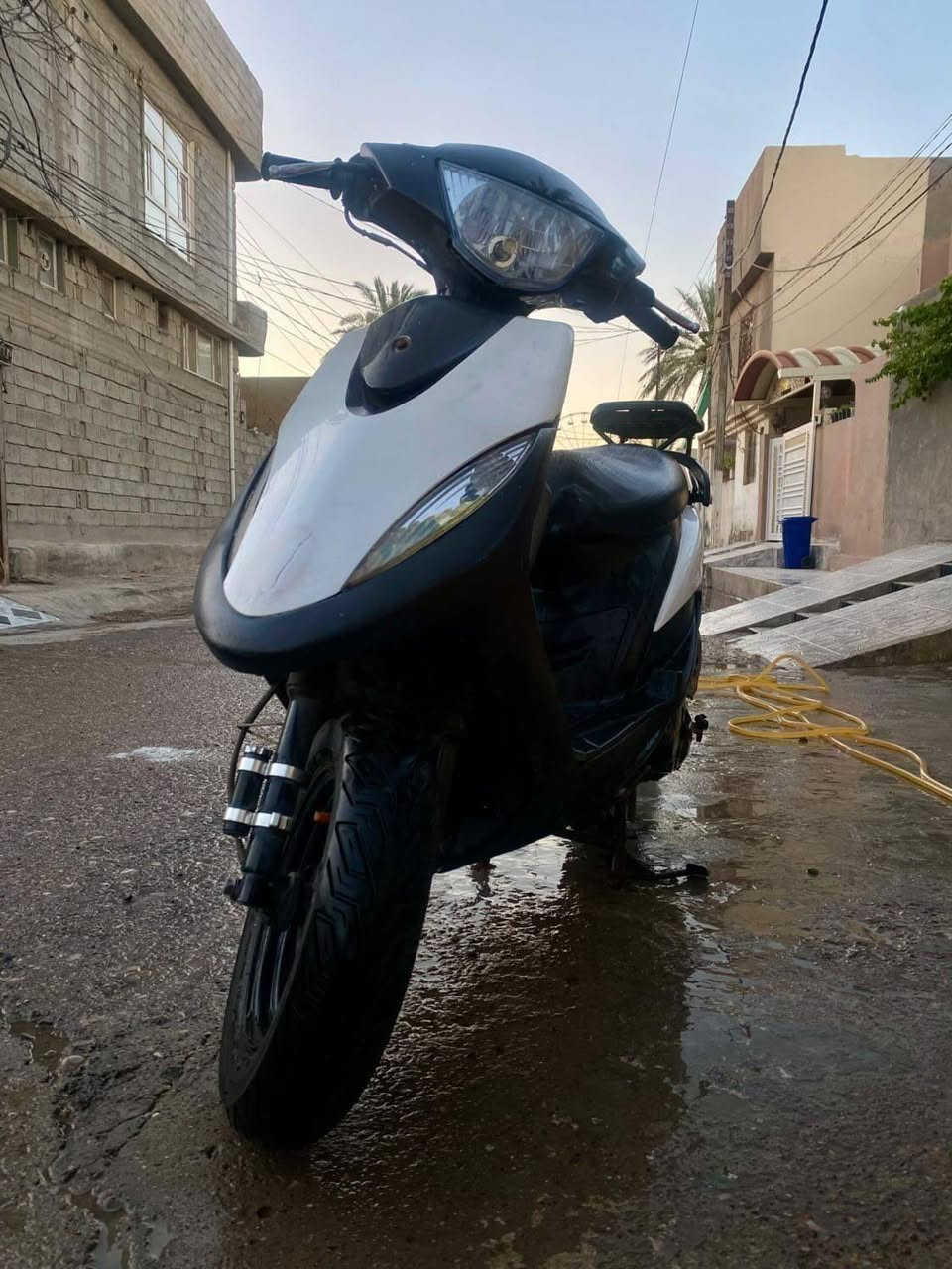 دراجه ماكس عدله نظيفه جدا مكينه من التبديله للتبديله شهر اكثر قطر ه متنقص كلجات وقايش جدد دبلات أمامي خلفي جدد تايرات جدد كفرات اسود احتياط وياها
سعر 550 الف مجال بسيط ***********
