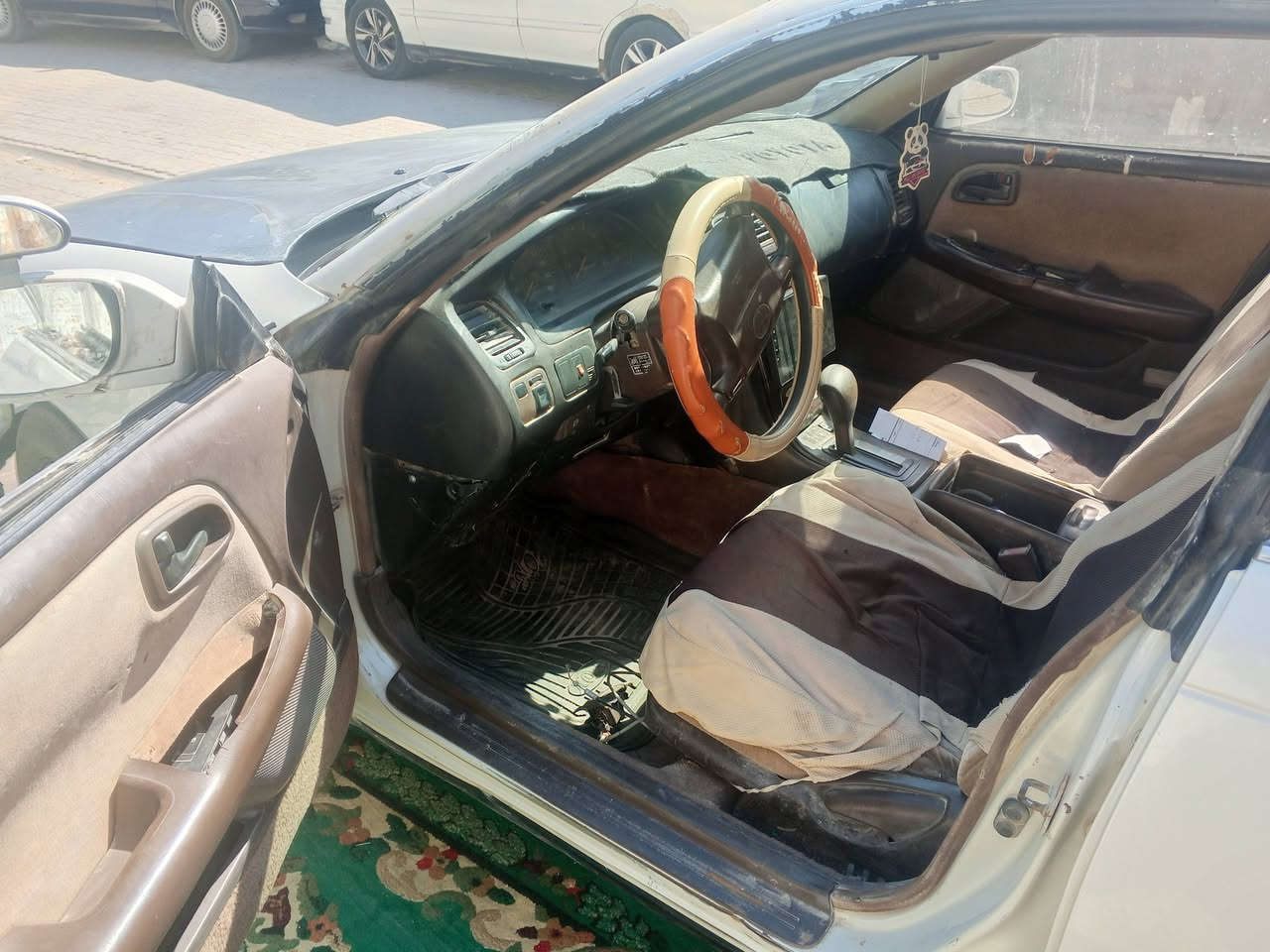 سلام عليكم مارك  البيع رقم بصره تحويل مباشر.  مكينه ونجي  وكير مايرجع بك.  ابيع أهل موجود سياره غرفتها ٠حلوه وتبريد ثلج.   حداد 100/100. كفاله من النقل كص جنطه فقط.   السعر 28. الشراي بي خير ويدلل المكان البصرة.  الرقم الهاتف ***********. اتصال رصيد.    مكلف ب النشر
