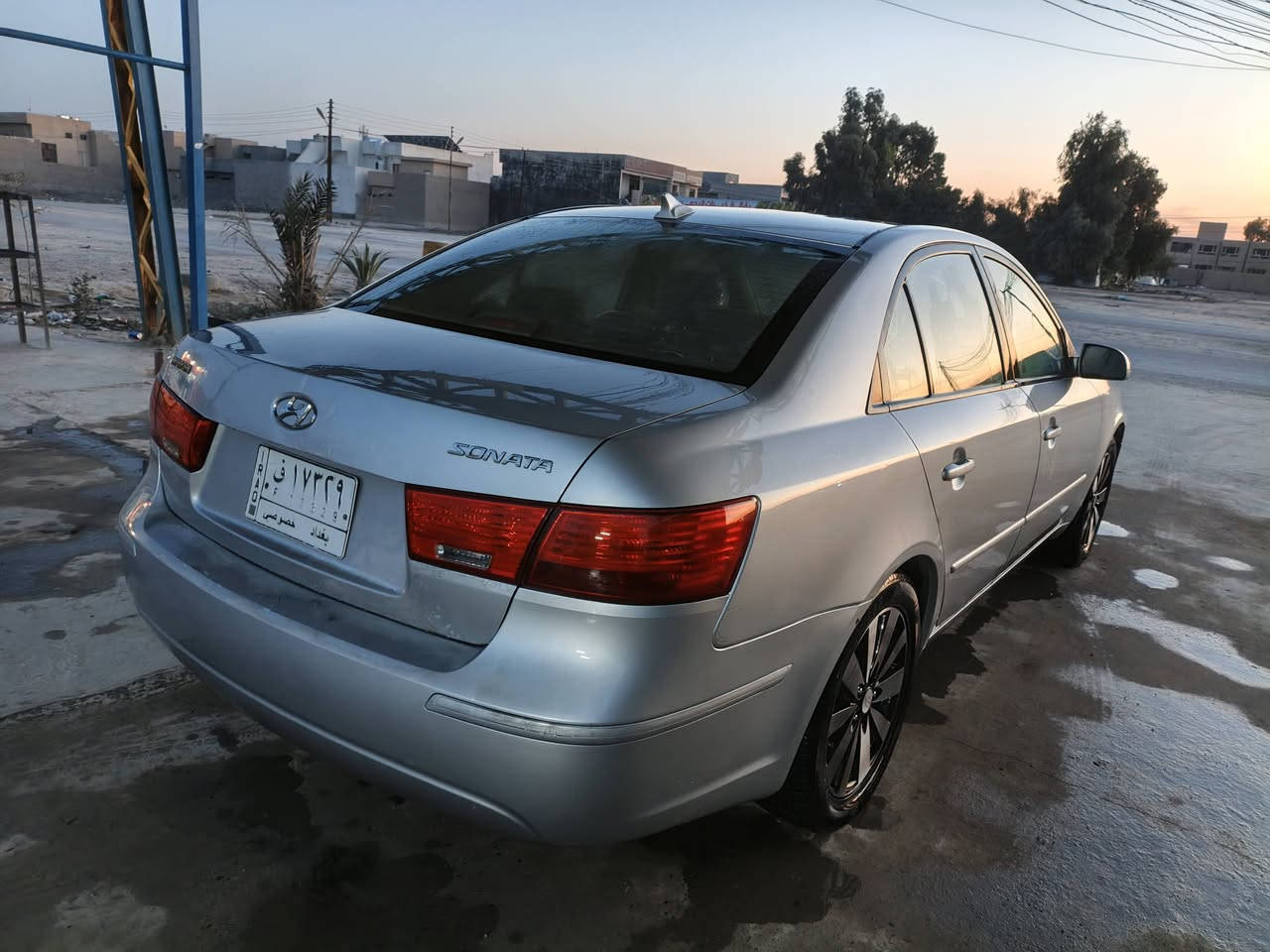 السلام عليكم 
سوناتا 2010
 امريكي 2400
  صبغ جاملغ وبنيد بدون حادث فقط صبغ ويم الرقم شي بسيط
تحكم ستيرن مثبت سرعة دوشمة جديده تايرات جدد
رقم بغداد تحويل مباشر 
ماشية 259
السعر 118
مكان تكريت الديوم 
للاتصال ***********
