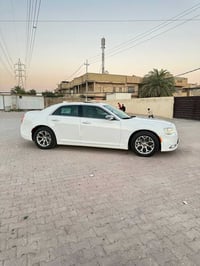 كرايسلر 300C (2016)🤍🔥 ✅ كلين بدون حادث💯  🪪 رقم سليمانية باسمي شرط التح...