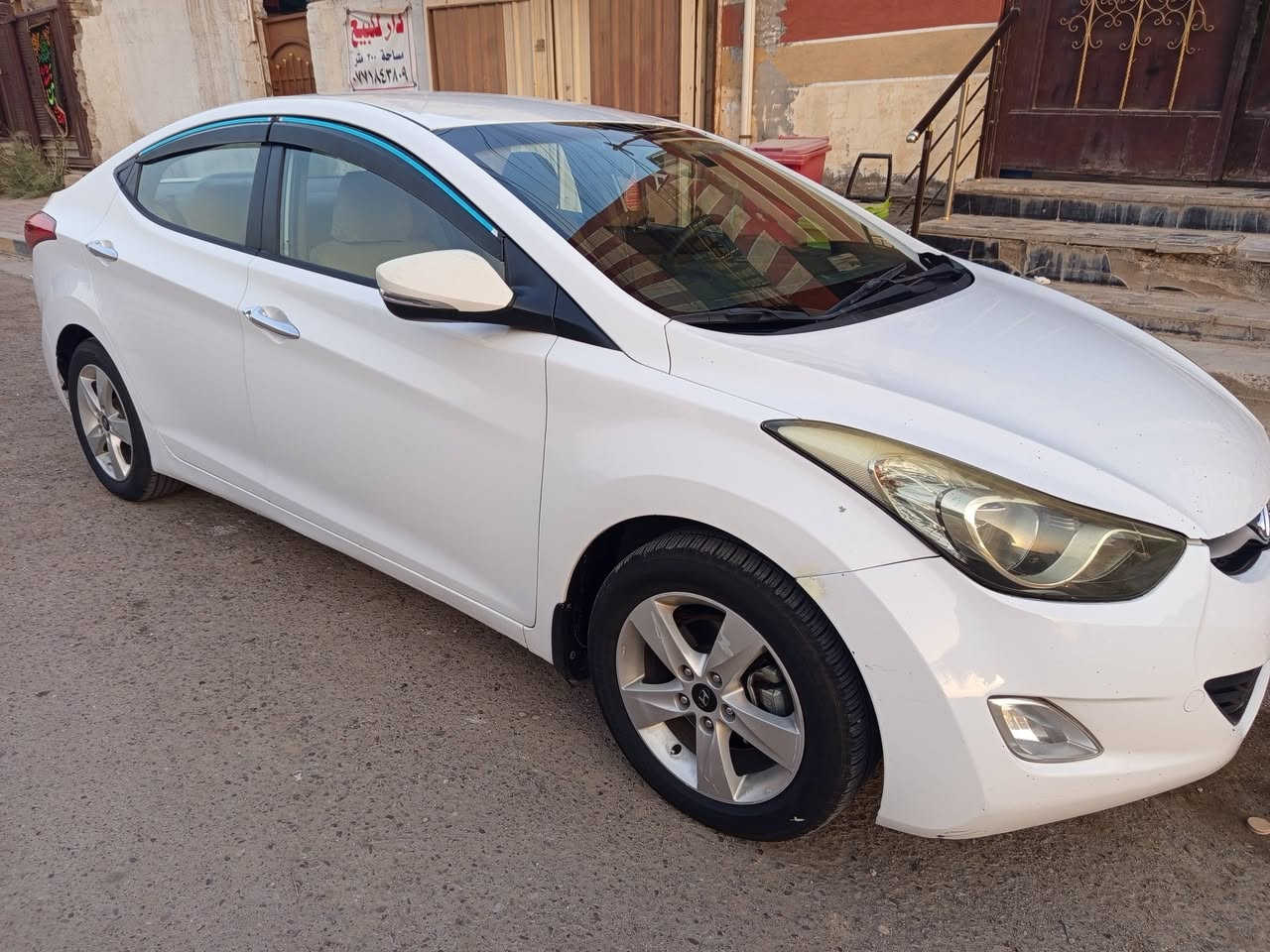 إلنترا خليجي موديل ٢٠١٣ رقم بغداد انكليزي ١-محرك ١٦٠٠                                              ٢-كير ومحرك كفالة                                   ٣-تبريد تدفئة ممتاز                                     ٤-صدر خلفي امامي جديد                                 ٥- تايرات نظافة٩٩%                                 ٦-جرس سرعة ١٢٠                                    ٧-سنوية بسمي نافذة شهر ٥ /٢٠٢٨                    ٨- تبديل بنيد فقط سونار داخل المنشور        السعر ١١٥ $ وبيها مجال حك الجية             العنوان بغداد /حسينية الراشدية               للاتصال موبايل ***********
