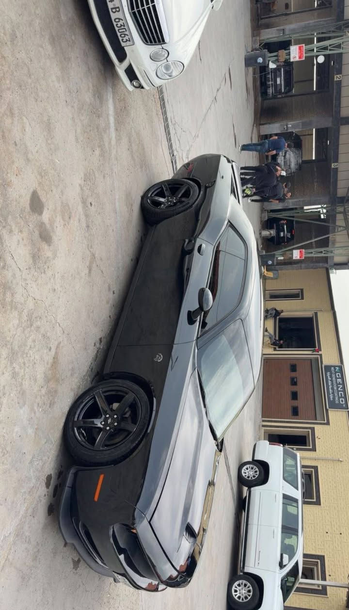 للبيع  او مراوس ب اوباما Dodge Challenger SxT Plus موديل 2021
• SXT Plus
رقم أربيل 
﻿﻿رادار
﻿﻿ويل نجمة
﻿﻿بصمة وتشغيل عن بعد
﻿﻿السيارة حادثة كما موضح بالصور
للتواصل ‏‪***********‬‏
السعر 168 
وبيها مجال بسيط للجادين فقط
