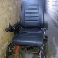 كرسي كهربائي بالناصريه شارع بغداد السعر فقط 350 على الوتساب 0786371688...