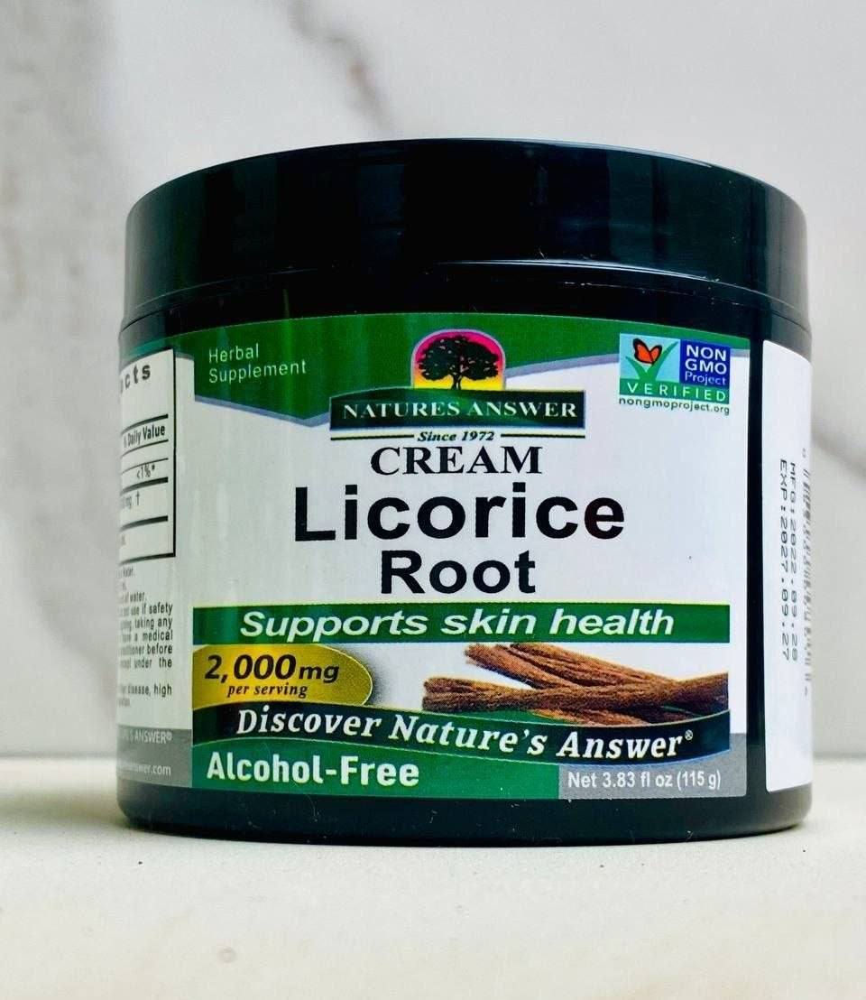🌿كريم عرق السوس للتفتيح الآمن🌿
 #CREAM Licorice Root🇺🇸
🔥كريم عرق السوس الاقوى لتوحيد وترطيب البشرة والاماكن الداكنة في الجسم 
يهدئ ويرطب ويغذي البشرة
يساعد على تقليل ظهور الخطوط الدقيقة والتجاعيد
✅عرق السوس واحد من أقدم الاعشاب العلاجية والناس تعرفها من سنين بفوائدها 
بالنسبة للبشرة.
🌿كريم عرق السوس فعال جداً في علاج الاكزيما وحب الشباب وفرط التصبغ البيجي بعد آثار الحبوب.
🌿 من المنتجات الظابطة جدا لتفتيح البشرة، تفتيح بصورة هادئة وآمن حتى للحوامل. ممكن تلاحظي النعومة والنضارة من رابع يوم من الاستخدام. لأنه يحتوي على مضادات للأكسدة
✅تركيبه نباتيه لطيفه على البشره سهله الامتصاص بخلاصة المكونات الطبيعيه النباتيه  
قووولي وداعا لليزر وابر النضاره😍
#الاصلي المنشأ امريكي🇺🇸💯
سعر الدرزن


**إذا كنت صاحب هذا الإعلان وتريد حذفه لأي سبب، رجاءا أرسل رسالة إلى الدعم الفني**