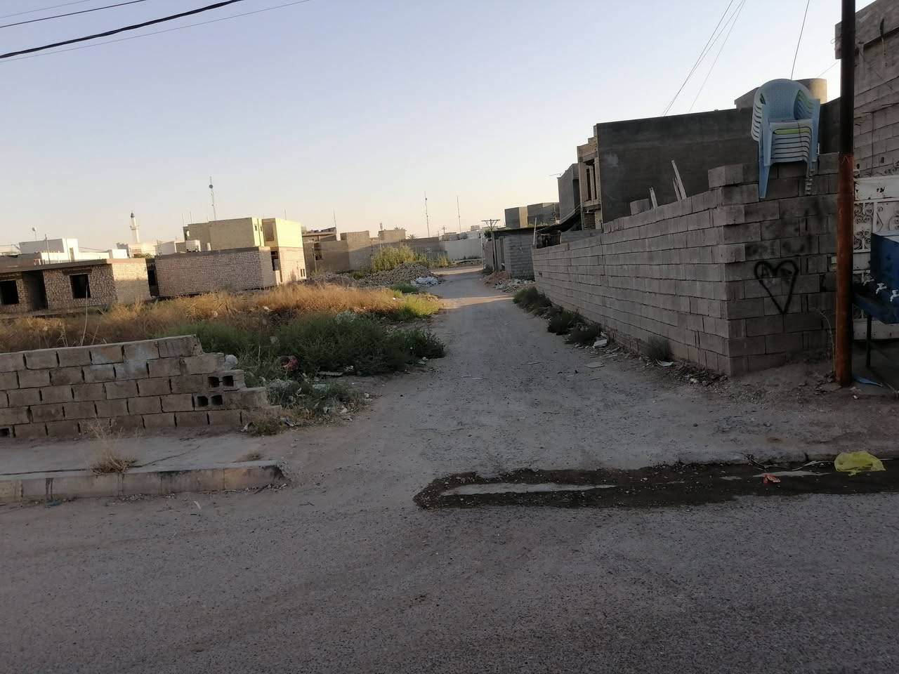 للبيع أرض زراعيه مدينة الرمادي شارع ٤٠
   خلف التجاري مباشره سند (25) تحويل
    مباشر ضمان حقوق المشتري..موقع مميز جدا تقع
    بين شارع ٤٠ التجاري و شارع ٣٠ الحولي ...
    مساحه /200 متر الوجه / 8 ×25
    للاستفسار مع مكتب أبو وسام للعقارات..
    الجاد بالشراء يتصل على الرقم  ***********
     لا أتعامل بالتعليقات لطفاً..
     مكتبنا رمادي شارع٤٠ مقابل جامع الواثق
