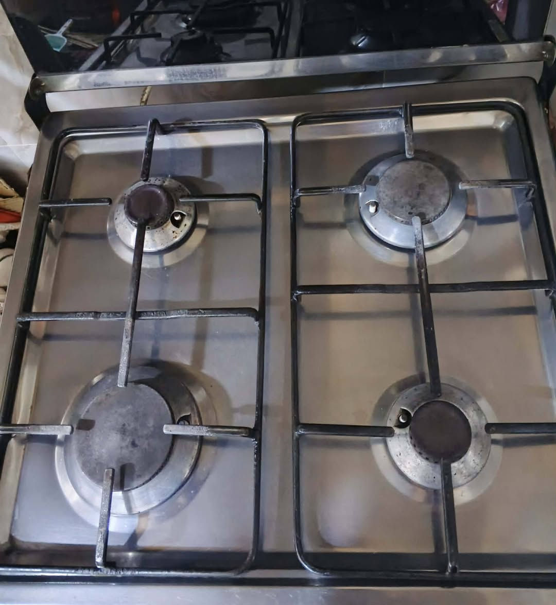 طباخ أربع عيون نضيف ومداخل تصليح ابد وناره كلش زينة الشراي يتفضل خاص سعره 130وبي مجال فقط الشراي يجي خاص


**إذا كنت صاحب هذا الإعلان وتريد حذفه لأي سبب، رجاءا أرسل رسالة إلى الدعم الفني**