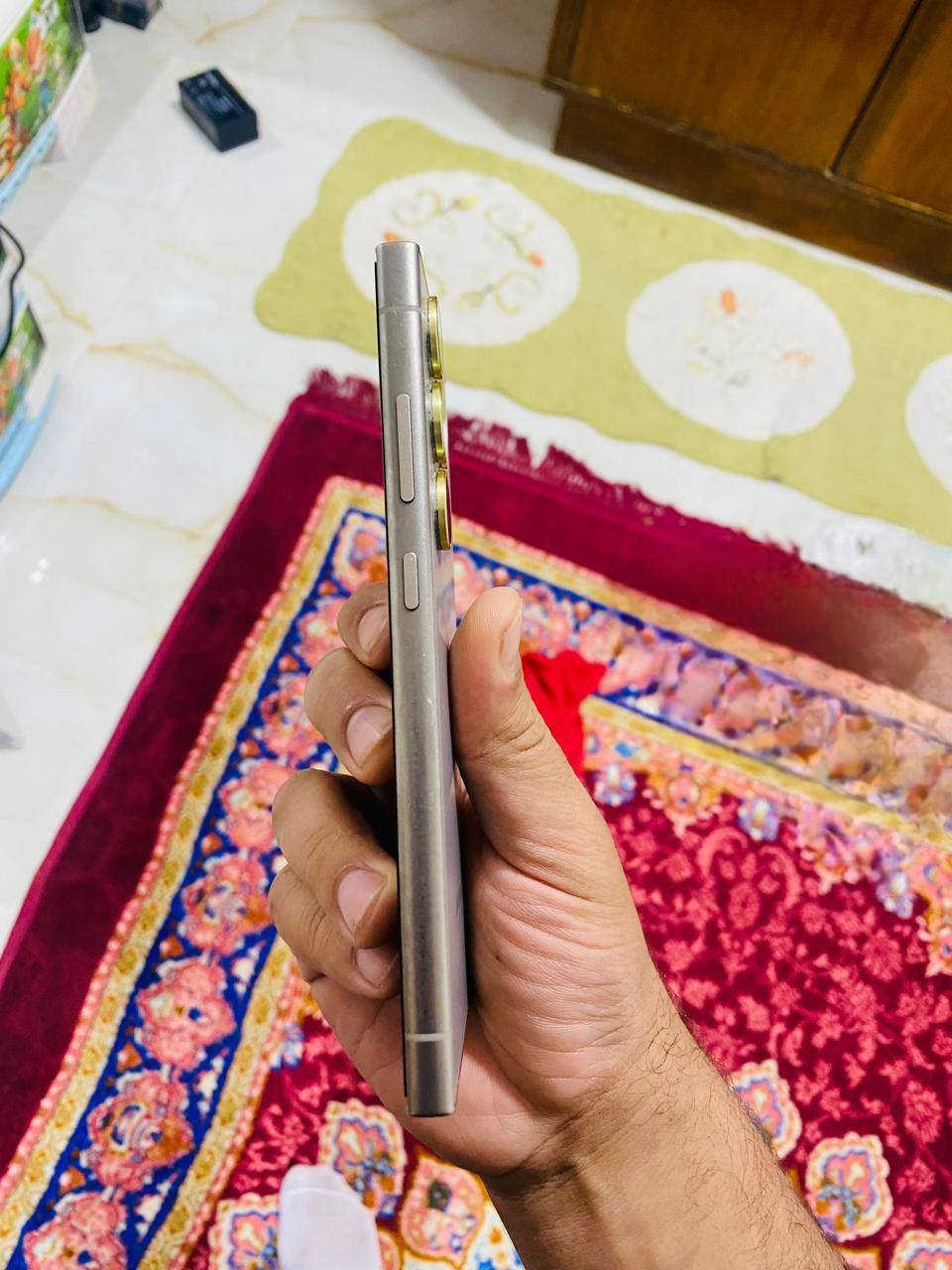السلام عليكم سامسونك اس ٢٤ الترا جهاز لوك نضيف جدا ذاكرة ٢٥٦ ملحقات كامله وياه كفر اصلي هديه ولزكه سعر خاص
للاتصال *********** 
السلام عليكم سامسونك اس ٢٤ الترا جهاز لوك نضيف جدا ذاكرة ٢٥٦ ملحقات كامله وياه كفر اصلي هديه ولزكه سعر خاص
