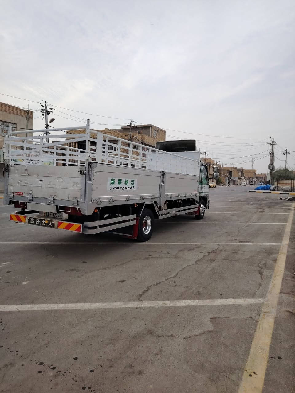 السلام عليكم هينو سته وربع بلادي مكينه سبعين عادي سياره جاهزه من كلشي موديل 94 المكان الكوت الشهداء ***********
