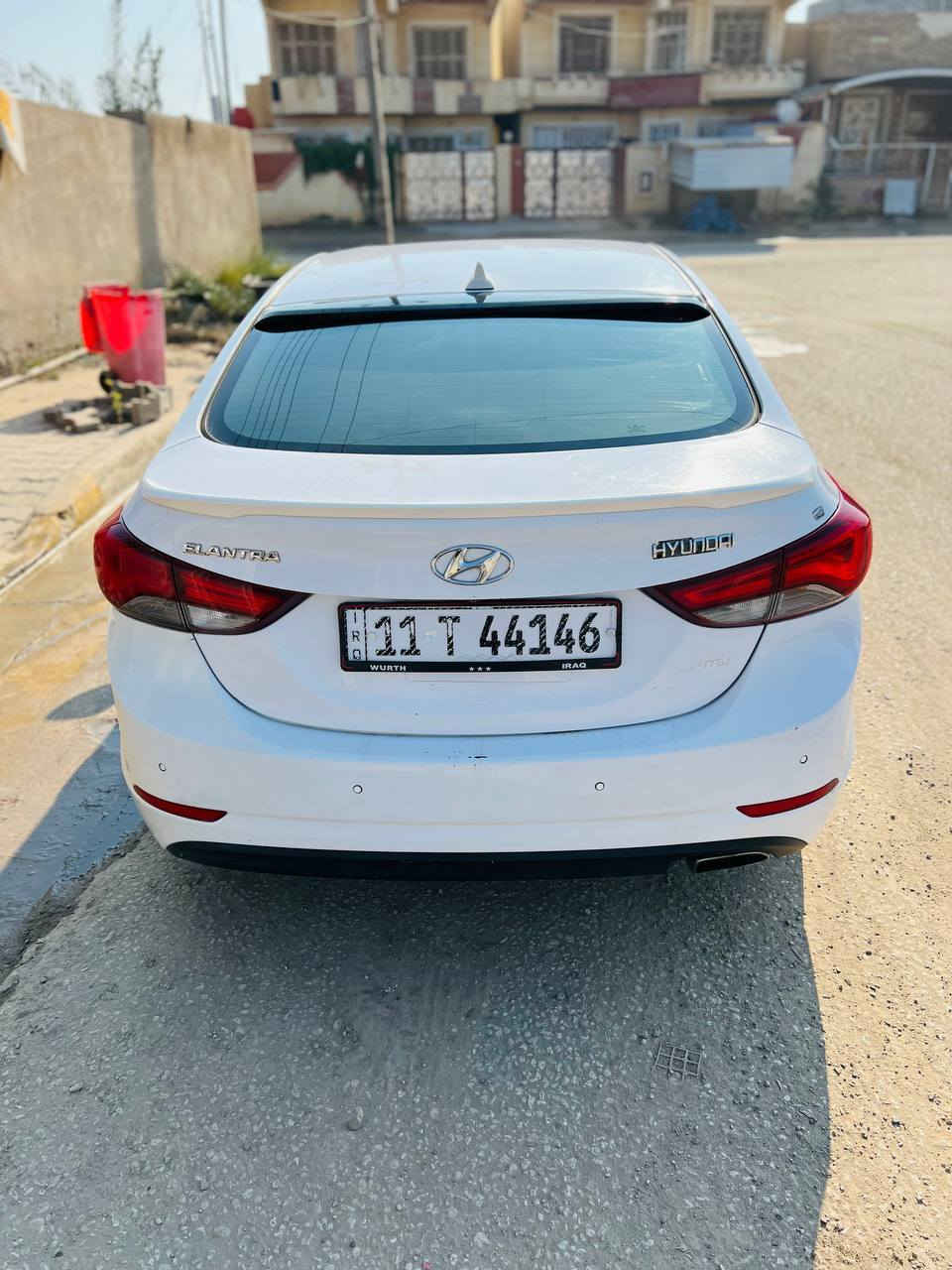 السلام عليكم النترا ٢٠١٥ امريكي  (جي دي اي) لون ابيض فول مواصفات تخم تاير حدادية خلفي وامامي جديد بصمه تحكم اشاير مري كاميرا حساسات جاهزة للأخير سيارة بيها صبغ صفحة بدون دواخل  سونار موجود بأسمي تحويل مباشر سنويه لل٢٨ للبيع السعر ١١٥ بيها مجال اذا اكو مراوس ب النترا ٢٠١٧ عادي نتفق على الفرق  *********** مكاني بابل
