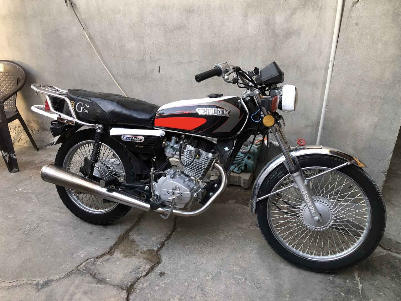 ماطور للبيع سونيك موديل 2022خطاس كل عيب مابيه سعره 450 الشراي يخابر ***********
