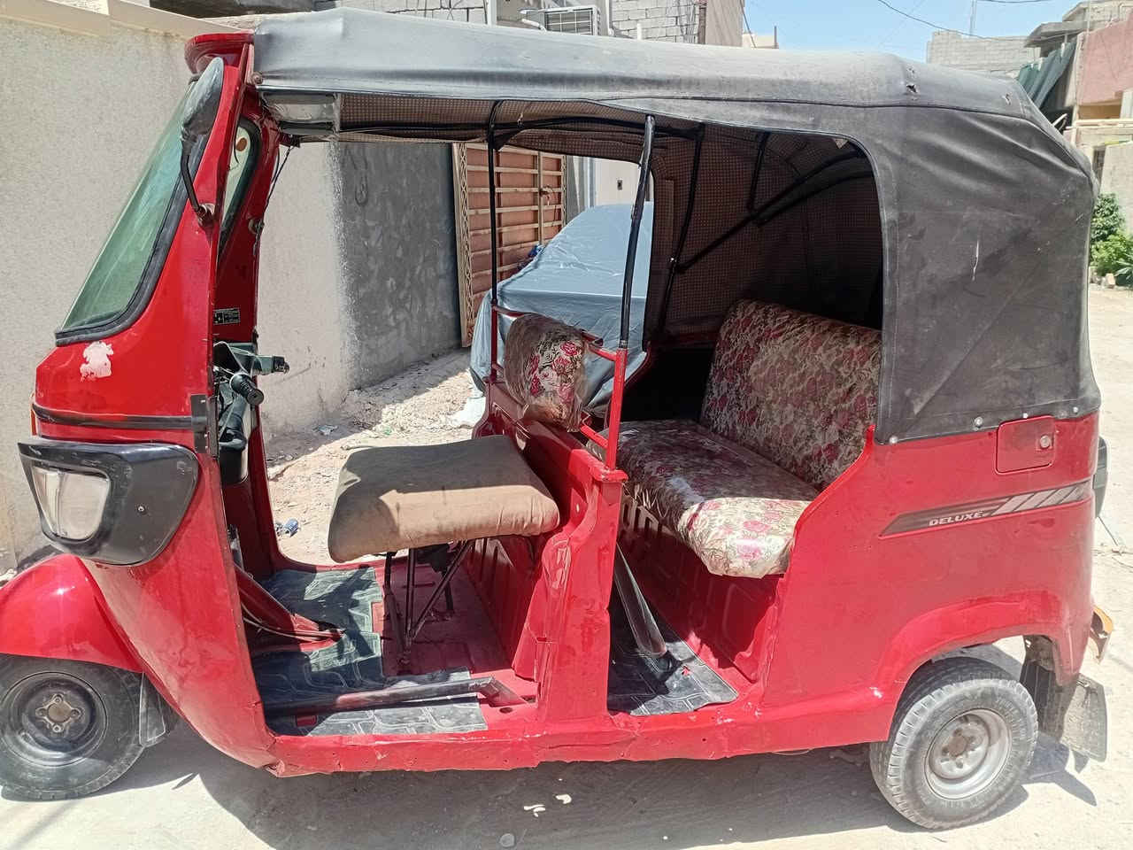 سلام عليكم عندي هاي التكتك موديل١٧شهر١١ محرك مال٢٢طك كارتونه اوراق اصوليه سعرر 2750مكاني بياع حي الجهاد بس الشراي يدخل.. رقم ***********واتساب
