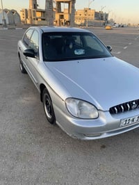 سوناتا • ٢٠٠٠ • رقم إنكليزي