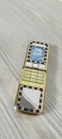 نوكيا 8800 • شريحتين • مستعمل