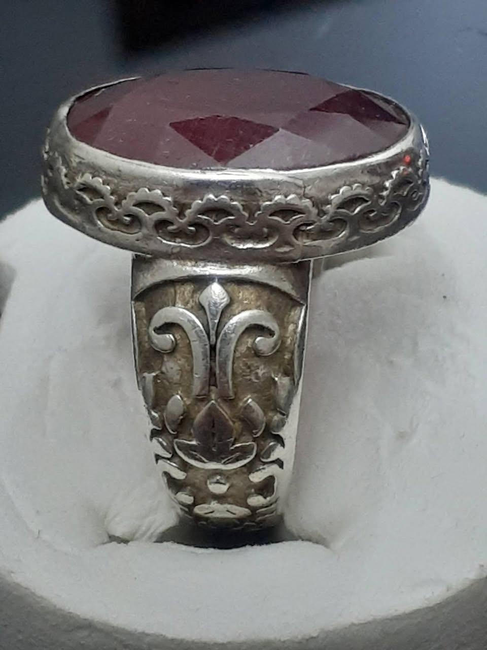 للتقي للبيع خاتم ياقوت عثماني شغل يدوي


**إذا كنت صاحب هذا الإعلان وتريد حذفه لأي سبب، رجاءا أرسل رسالة إلى الدعم الفني**