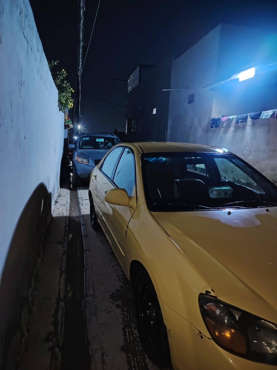 سلام عليكم سبكترا 2009 للبيع مكينه كير حداديه تخم تاير مكينه كله جديد كهربايتها كلها شغاله سياره ضربتها جنطه مكانها بابل القاسم سعر 68 وبيها مجال ***********... *********** واتساب فقط ماسنجر ما عندي
