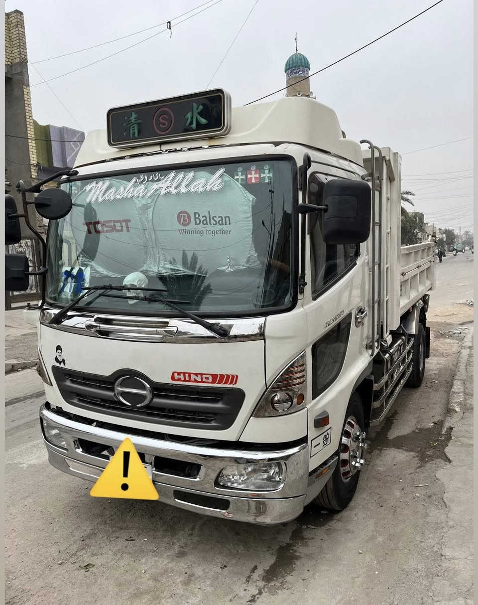 اسلام عليكم هينو شيطان للبيع ‼️‼️
كفااااااله عامه 
منزل موديل بأسمي
تحويل مباشر مكان السياره بغداد 
للأستفسار : *********** / ***********
