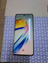 هونر9xb ذاكره 256 عشوايه12 جهاز جديد ونضيف ملحقاته فقط شاحنه السعر 275...