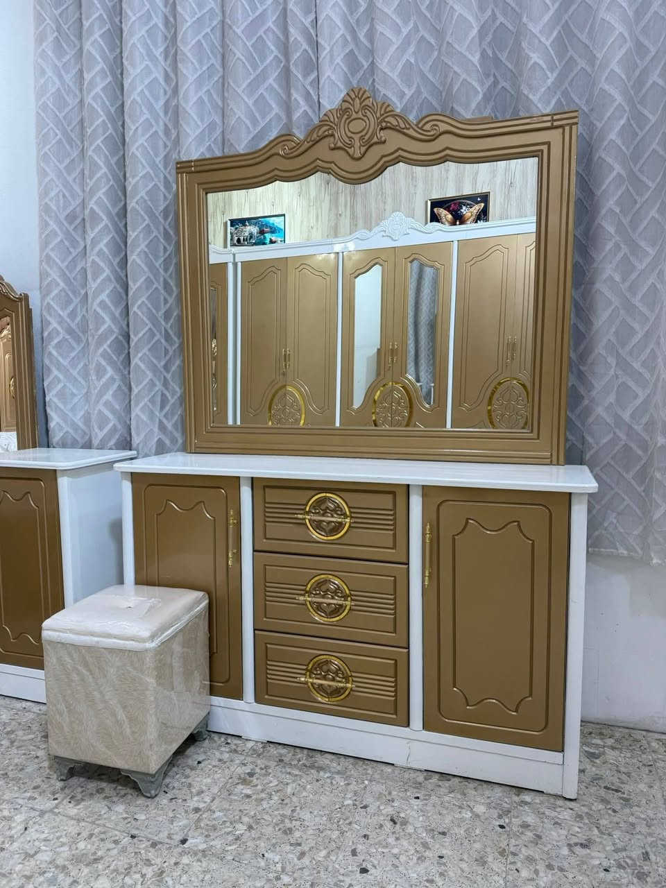 نجارت امير رماحي غرفه ٦ابواب شغل تزكام حسب طلبك وجه أو كفه صاج ٥ملم صبغ حراري للحجز والاستفسار على رقم أو صفحه أو واتساب ***********
