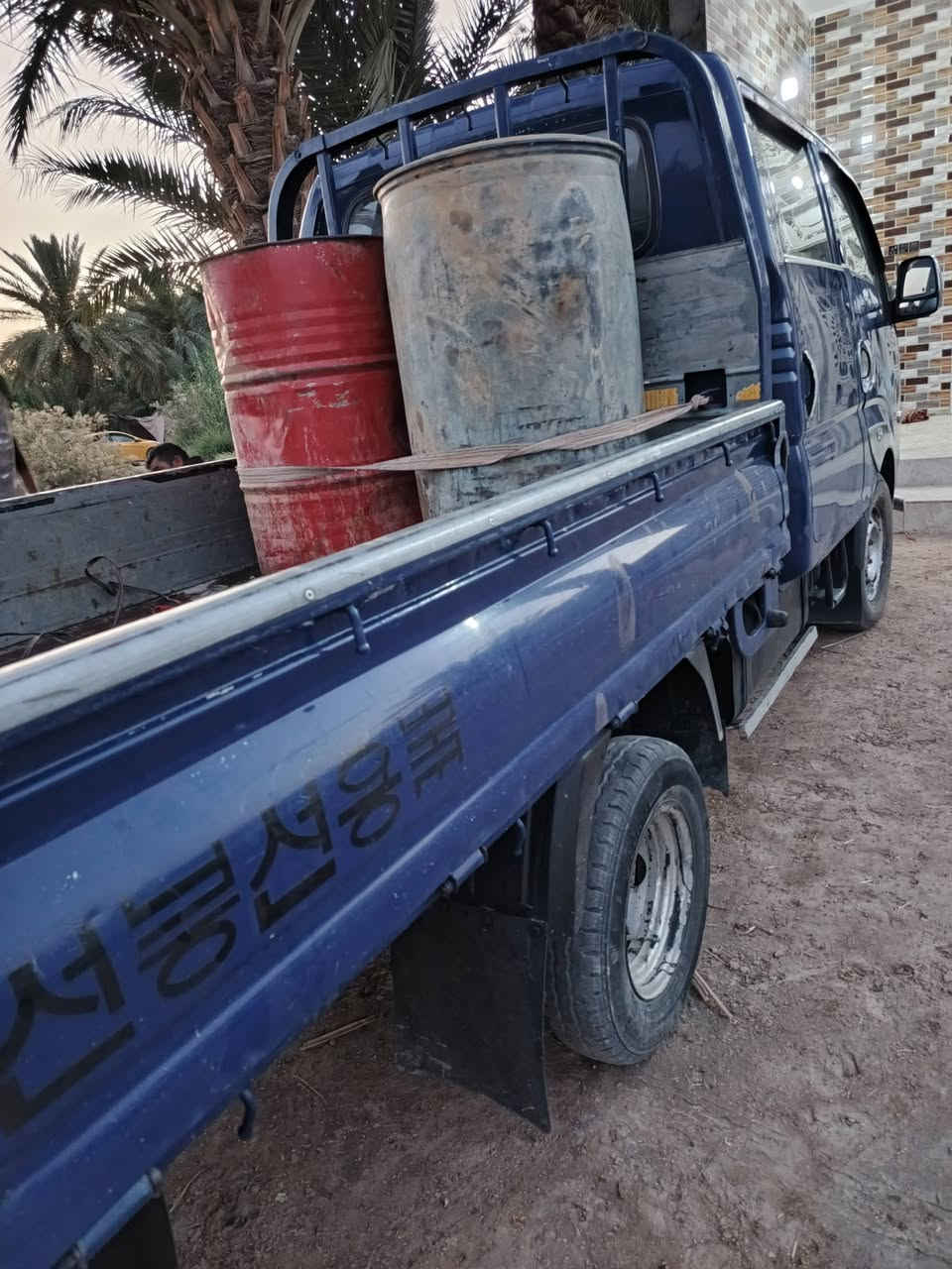 مكلف ب النشر 
كية حمل مكفولة من كلشي 2008
المحرك 3000مفتوح باقي التفاصيل يم صاحبها 
رقم صاحب السيارة 👇
‏‪***********‬‏
